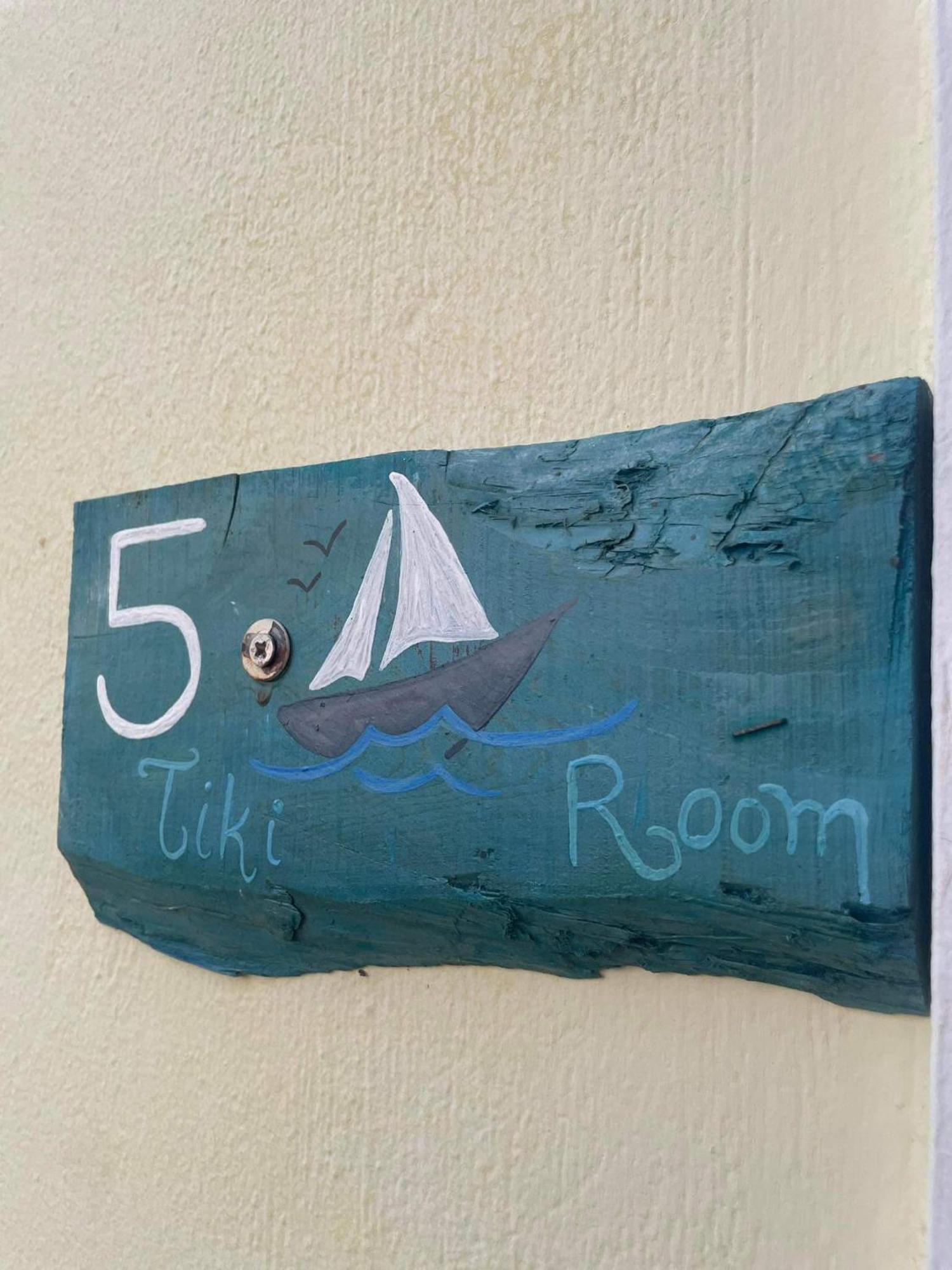 Tiki Rooms 마라토캄포스 외부 사진
